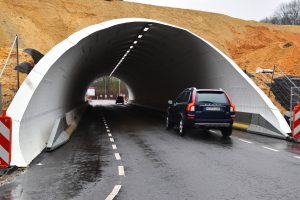 tunnels van staal, Super Cor en Multi-Plate